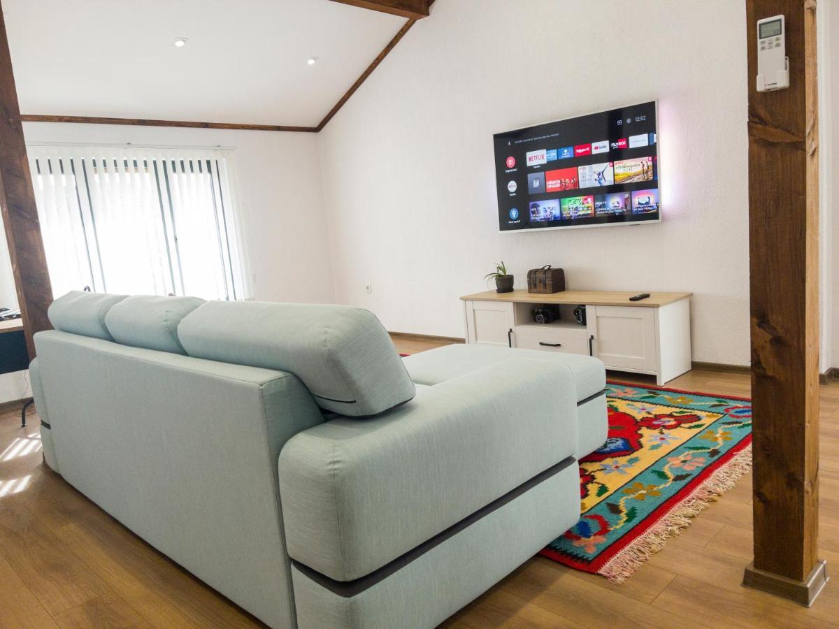 Stylish Loft Studio With Great View To Ardino Ngoại thất bức ảnh