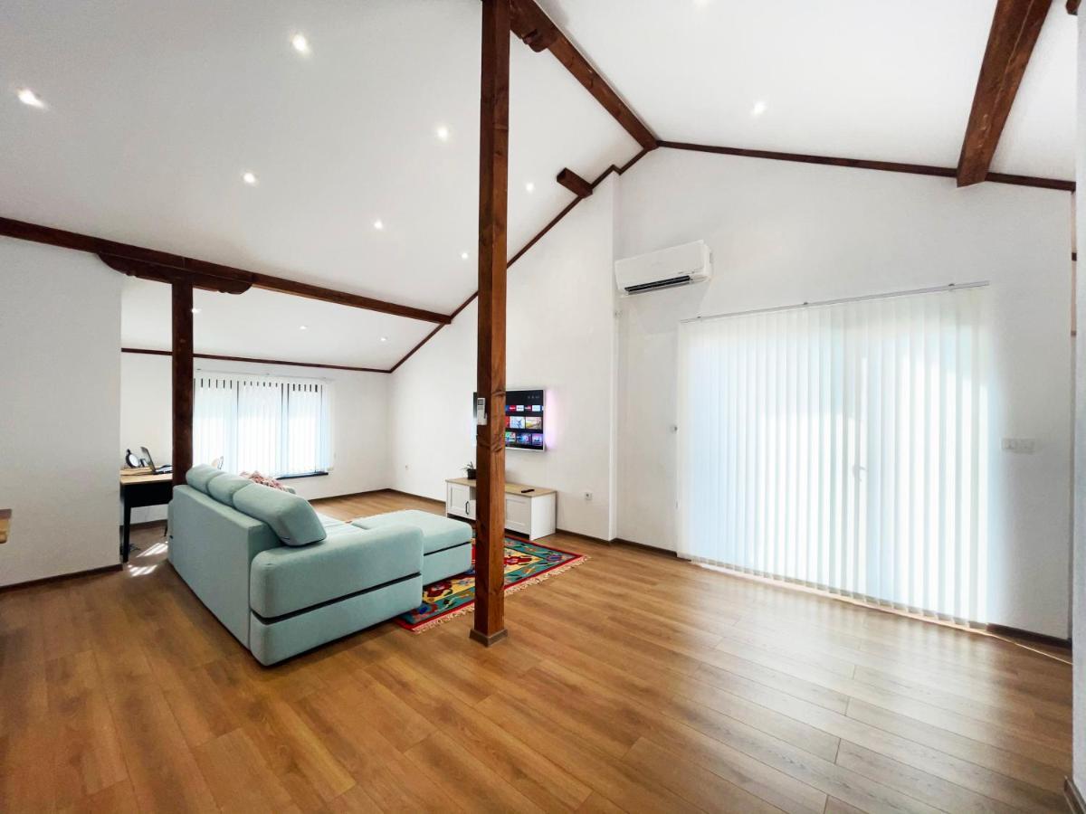 Stylish Loft Studio With Great View To Ardino Ngoại thất bức ảnh